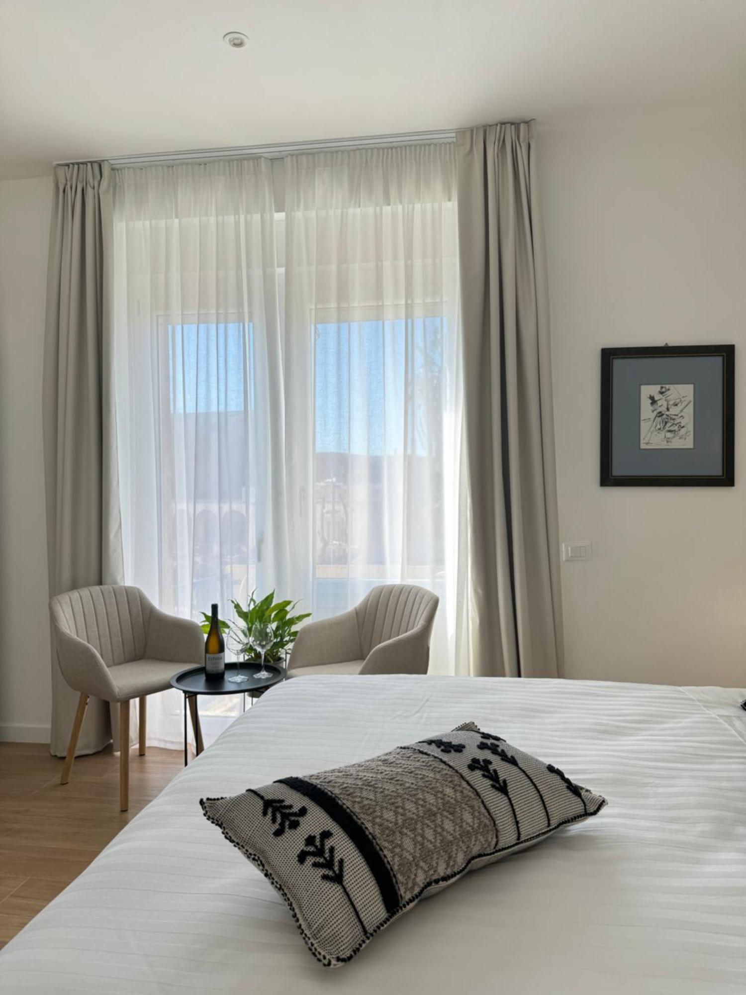 Feel Boutique Rooms オリスターノ エクステリア 写真