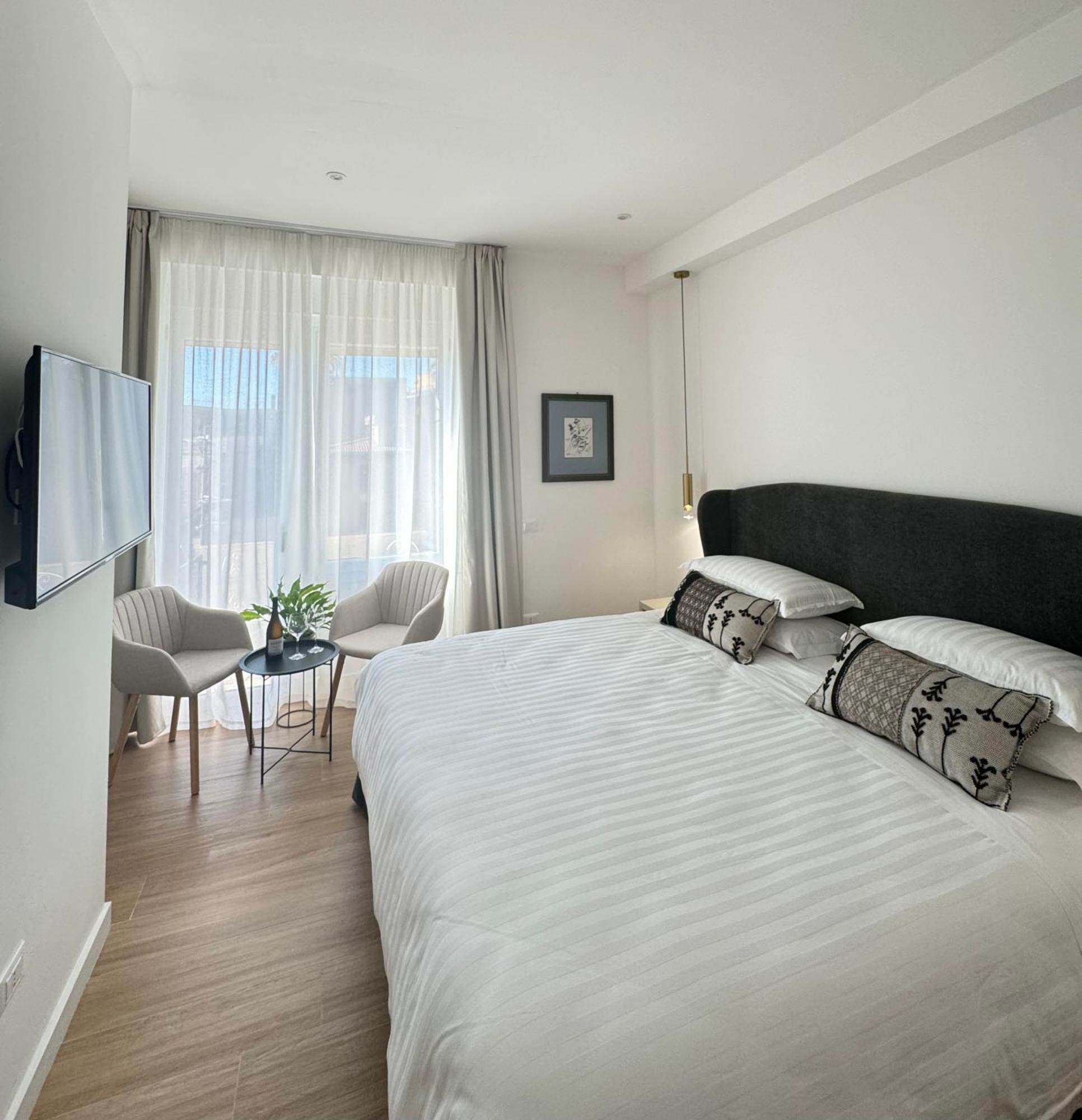 Feel Boutique Rooms オリスターノ エクステリア 写真